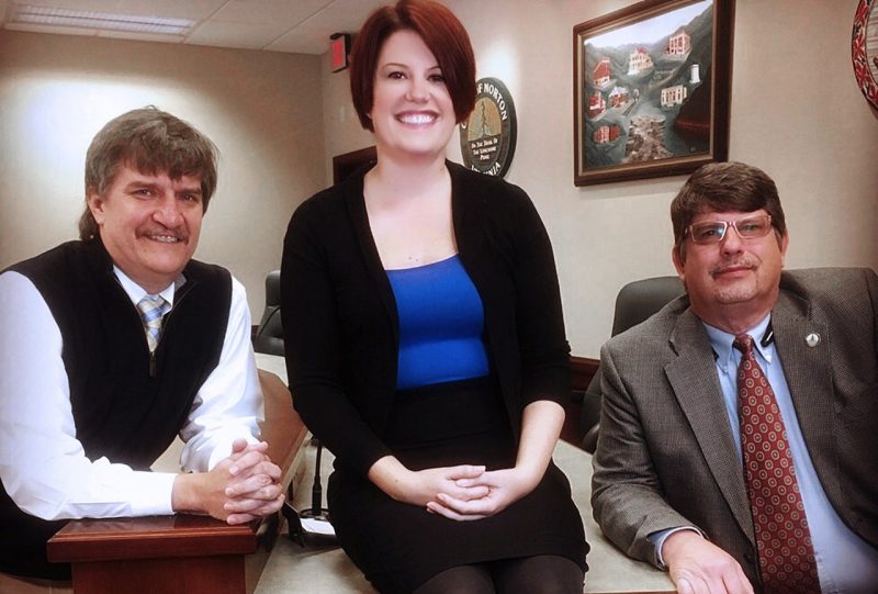 From left: Norton City Manager Fred Ramey, graduate student Tara Reel, and Vice Mayor Joseph Fawbush