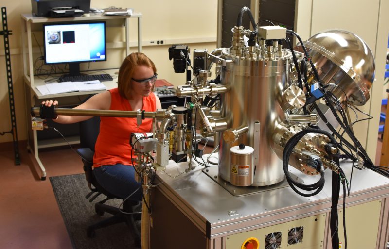 Inside a chemistry lab with the VersaProbe III X-ray Photoelectron Spectroscopy 