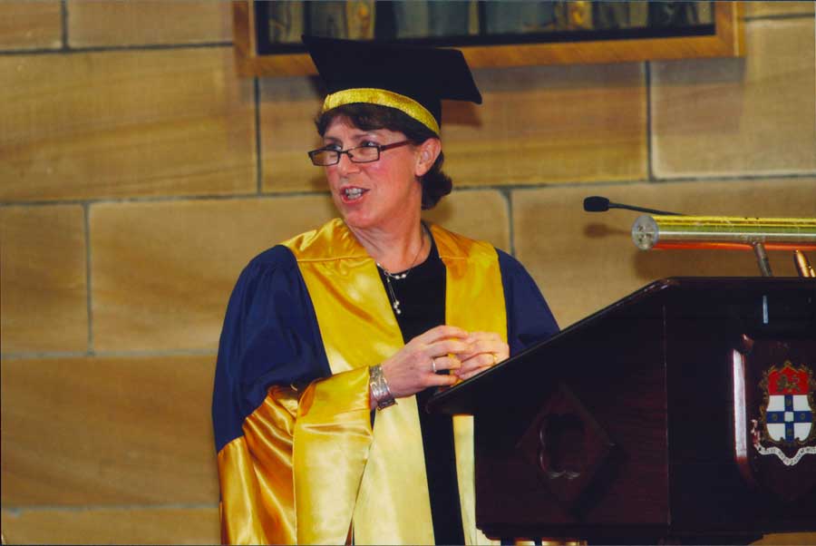 Dr. Jennifer Hodgson