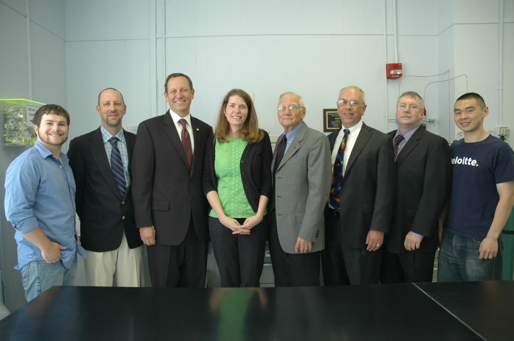 Members of the Virginia Tech Mining and Minerals Engineering Department and the Chemistry Department pose with industry representatives from Shimadzu.