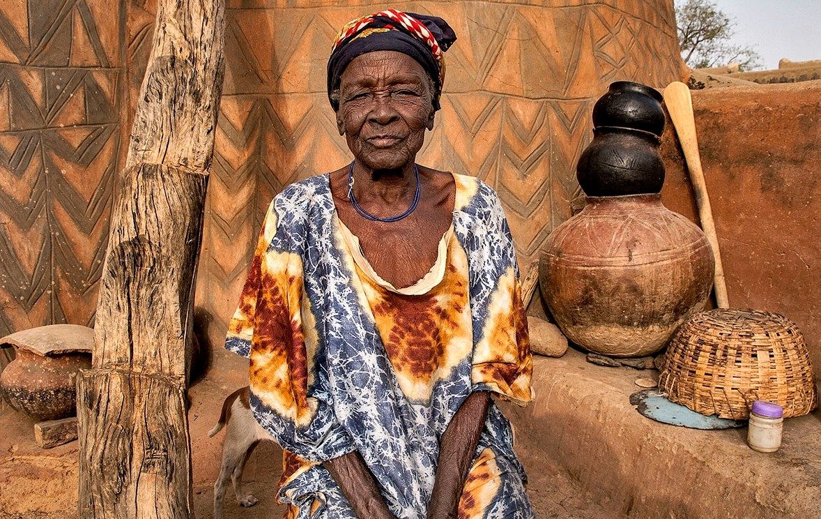 A woman in west Africa photographed by alumni Steven and Cathi House